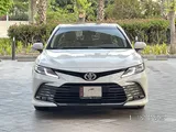 Toyota Camry 2024 GLE